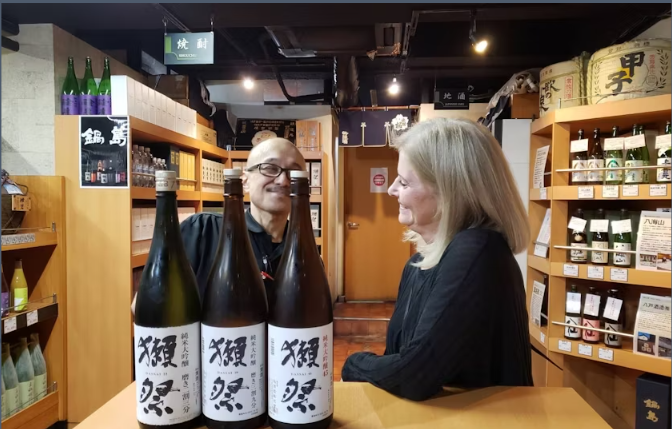 Asakusa evening history tour and bar hopping - Image 3